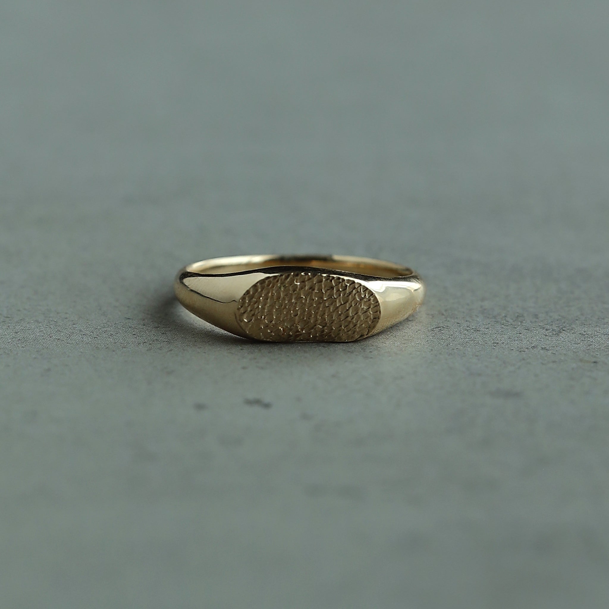 【K18YG】signet"RING"