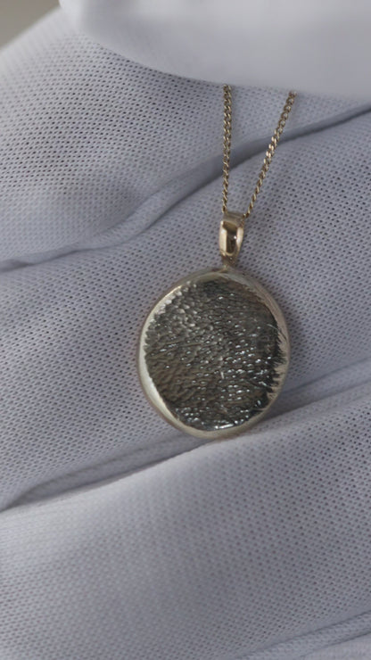【K10YG】&quot;signet CHARM&quot; 刻印入り