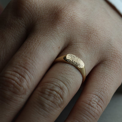 【K18YG】signet&quot;RING&quot;
